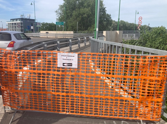 Jótállási hibák javítási munkálatai a tokaji &quot;Erzsébet királyné&quot;  Tisza híd kapcsán