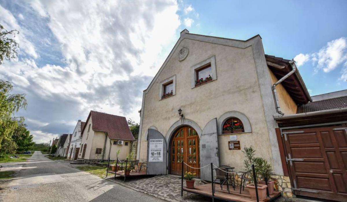 Benkő Borház