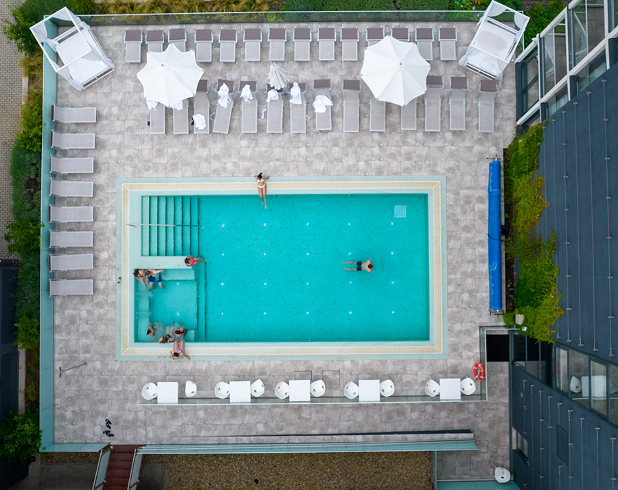 chilandpool 0000 u 25